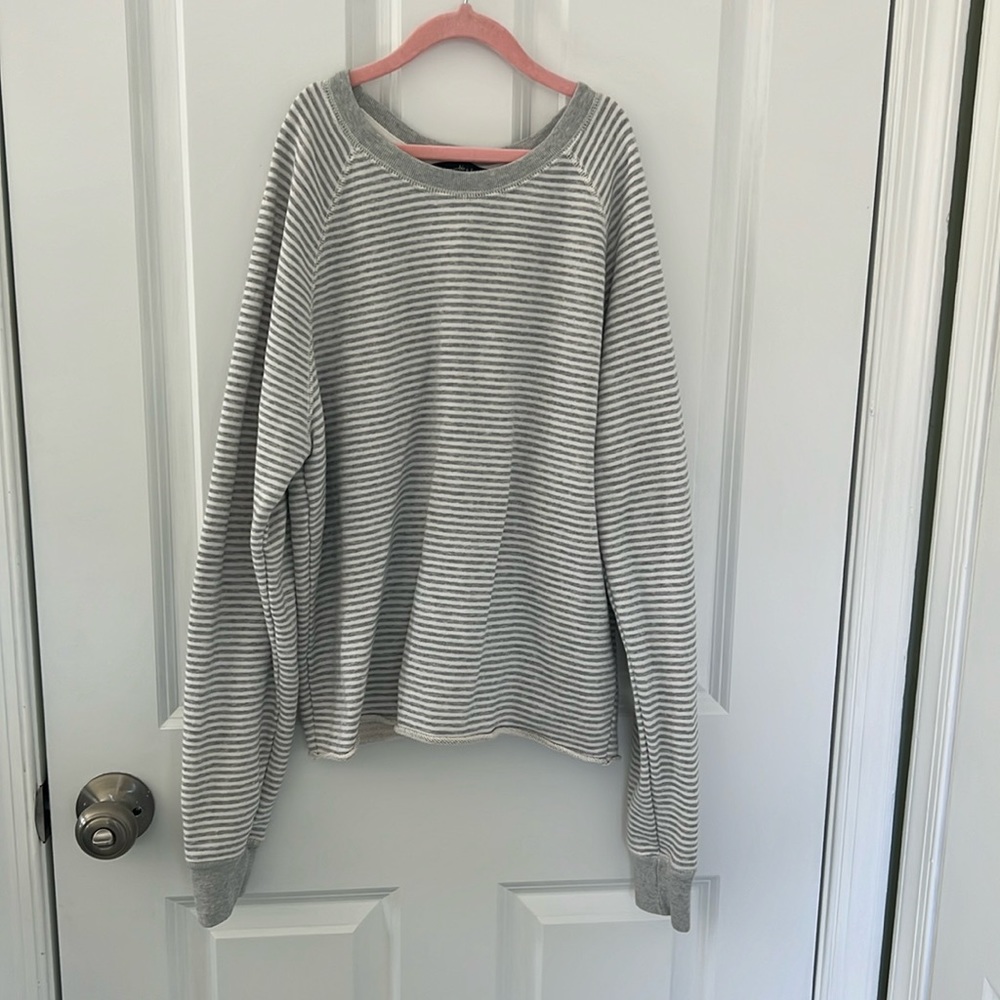 Abercrombie & Fitch gray/cream striped comfy sweatshirt.
